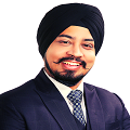 Gurpreet Singh Vig - Best Career Counselling in Delhi. Certified Career Counsellor. MBA + Economics Hons. + Certified in Training Services. Director of Resumexpertz Services.