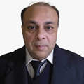 Neeraj Jain - BE(IIT, Roorkee) + MBA(Pittsburgh, USA)